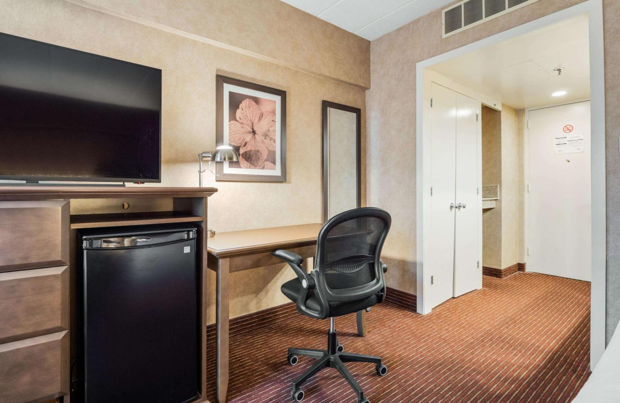 Best Western Plus Cairn Croft Hotel Niagara Falls Exteriör bild
